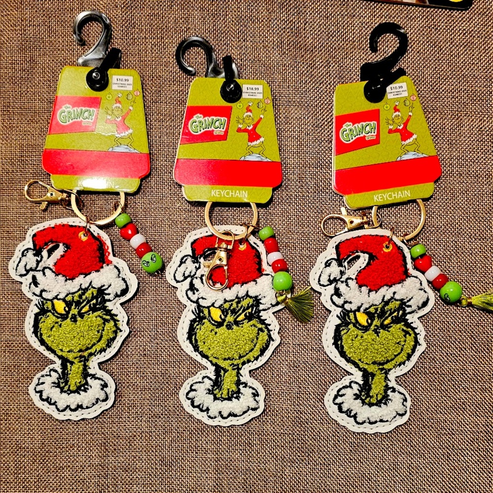 3 Dr Seuss The Grinch Keychain/Bag Clips